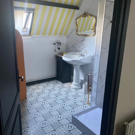 L'hirondelle Du Faubourg Privat bolig