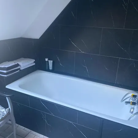 L'hirondelle Du Faubourg Privat bolig