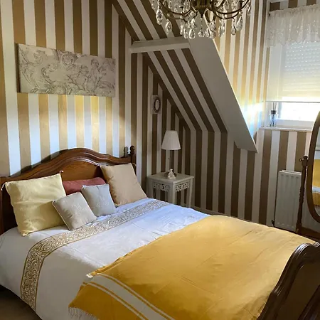 L'hirondelle Du Faubourg Privatunterkunft Saudemont