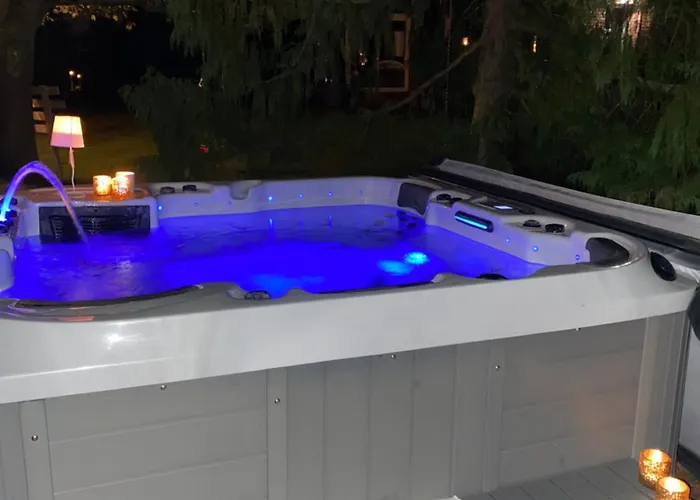 Alloggio in famiglia L'hirondelle Du Faubourg Saudemont