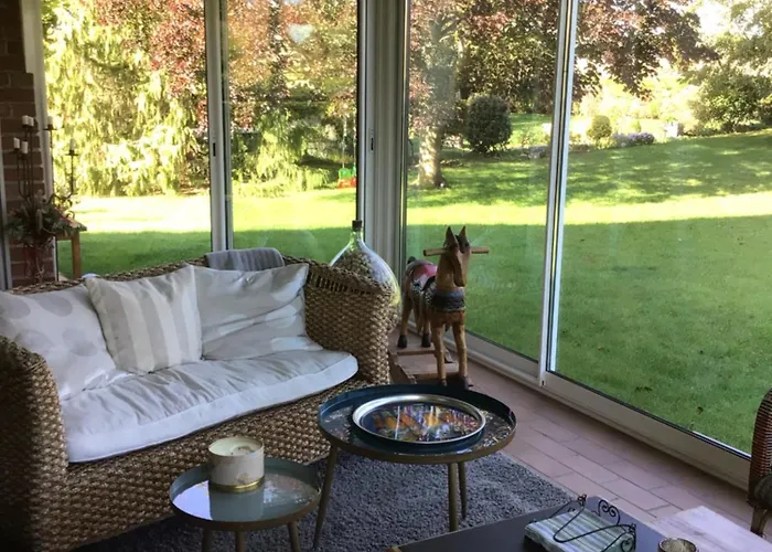 L'hirondelle Du Faubourg Saudemont